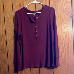 Maurices Maroon Long Sleeve Henley Top